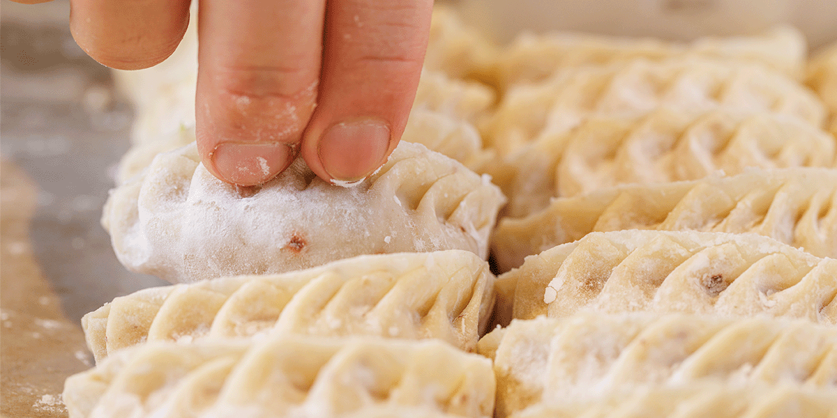 大阪 難波の居酒屋 大衆餃子酒場 今ちゃん 自家製餃子がおすすめ